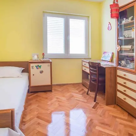 In - Insel Krk 36002 Lägenhet Vrbnik (Primorje-Gorski Kotar)